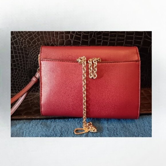 Calvin Klein soft leather handbag cranberry red - Picture 13 of 14